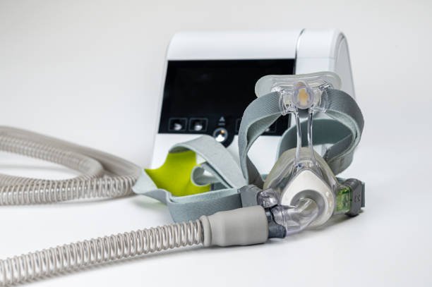 CPAP machine with mask and hose
